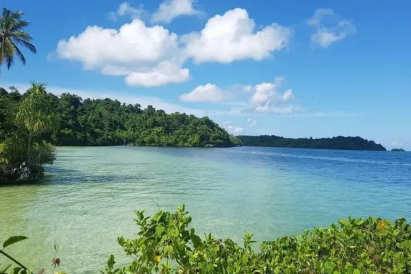 Pulau Kaledupa_ Pesona Pulau dan Suku Bajo