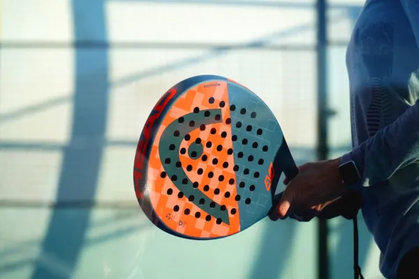 Rekomendasi Raket Padel