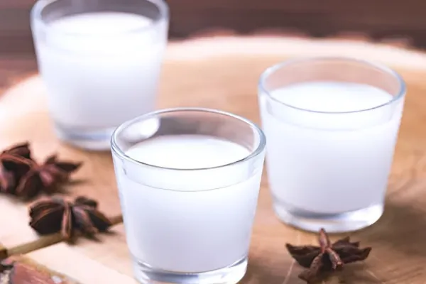 Tuak atau Arak Aren