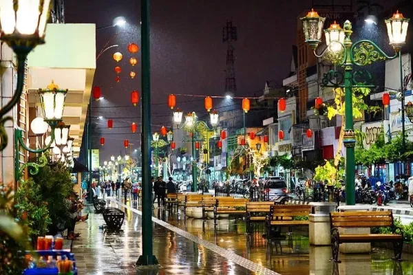 Wisata Malam Jogja
