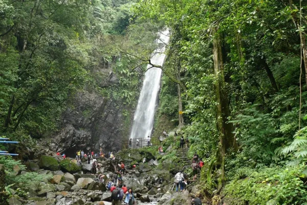 Air Terjun Pasuruan Kakek bobo