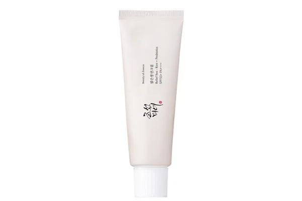 sunscreen untuk ke pantai Beauty of Joseon Relief Sun: Rice + Probiotics