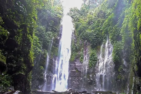 Wisata Temanggung di Curug Lawe