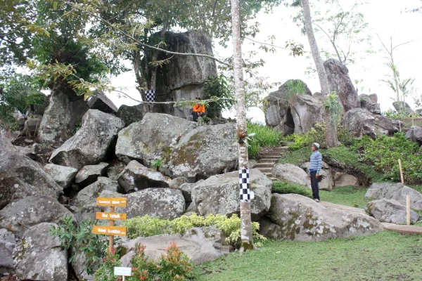 Daya tarik Wisata Watu Rumpuk Gunung Wilis