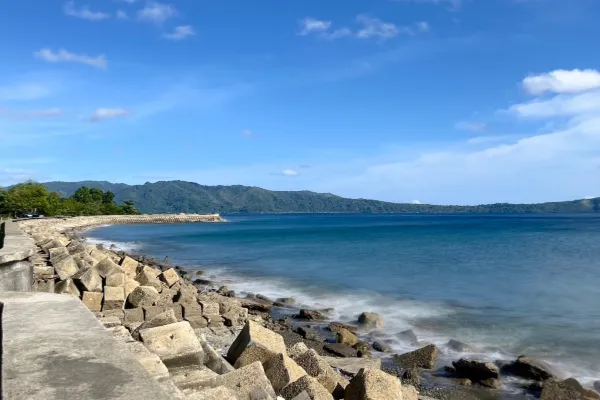 Snorkeling Pulau Ambon di Desa Laha
