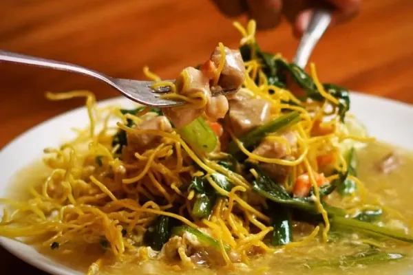 Kuliner Makassar  -Mie Titi