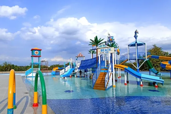 Summerland Tirtamas Waterpark