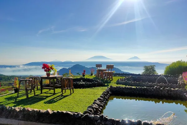 Wisata Kaliangkrik  - Sialncur Highland