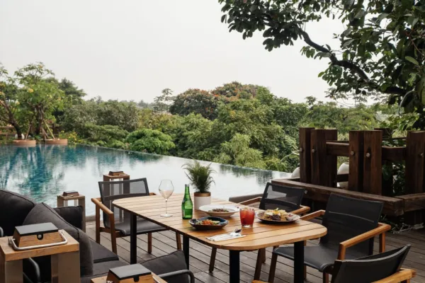 Kafe dekat mrt lebakbulus -The Forest by Wyl’s