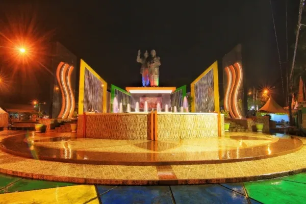 Tiket masuk Monumen Cinta Sejati Habibie-Ainun