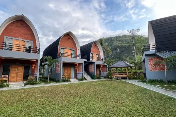 Villa Padi Ciletuh Sukabumi