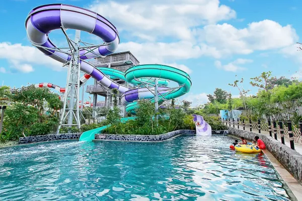Waterboom Jogja Terbesar di Asia Tenggara