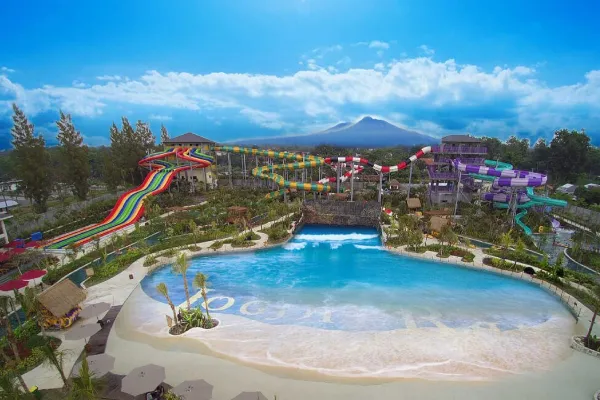 Perbedaan Waterboom Jogja dan Jogja Bay