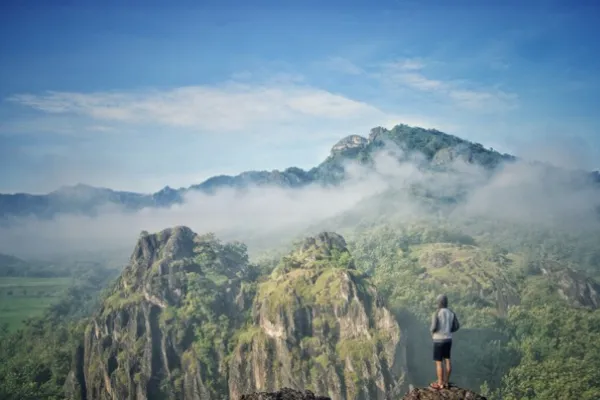Wisata Sukoharjo - Wisata Alam Batu Seribu