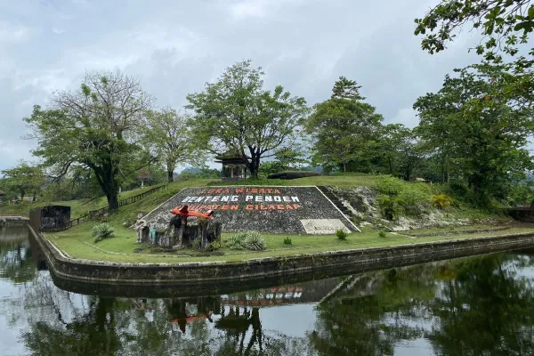 WIsata Sejarah Benteng Pendem Van den Bosch