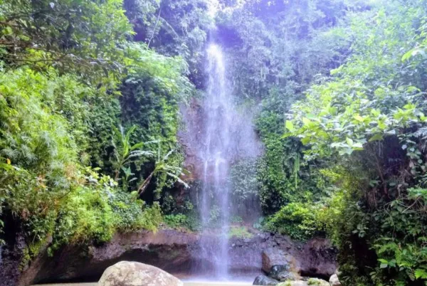 Air terjun Banyulawe - Wisata Madiun