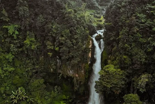 Air Terjun Sikulikap Karo