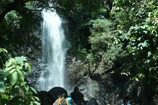 Air Terjun Telempong Situbondo