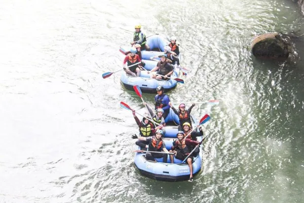 Arung Jeram Pendegolan