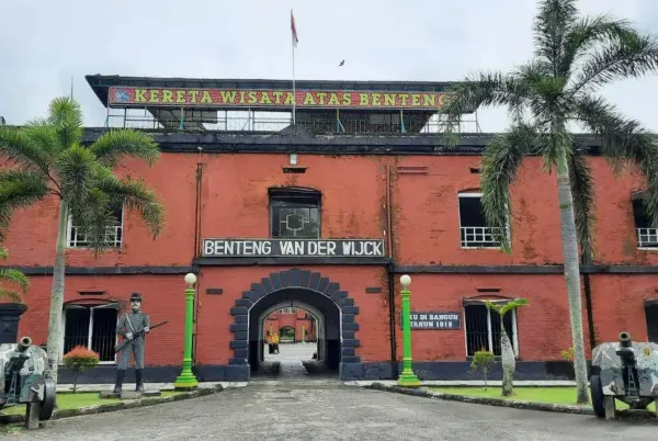 Benteng Van Der Wijck