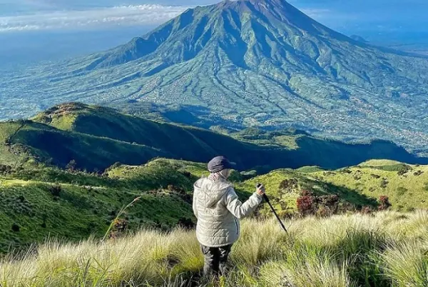 Berapa Lama Naik ke Gunung Merbabu?