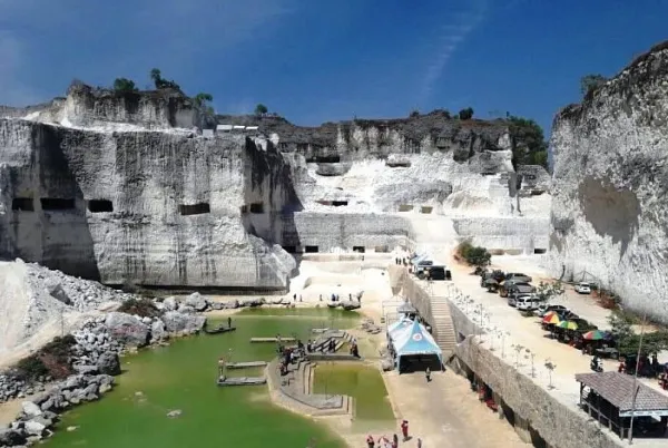 Bukit Jaddih Bangkalan