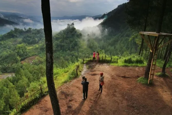 Geopark Kebumen - Bukit Pentulu Indah