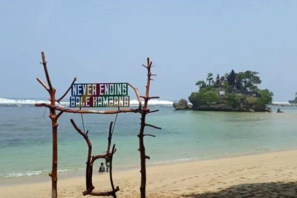 Daya Tarik Pantai Bentar Probolinggo