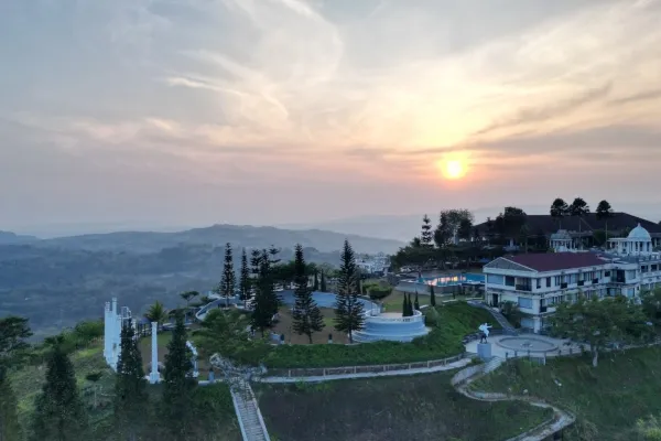 Wisata Purwakarta - Hidden Valley Hills