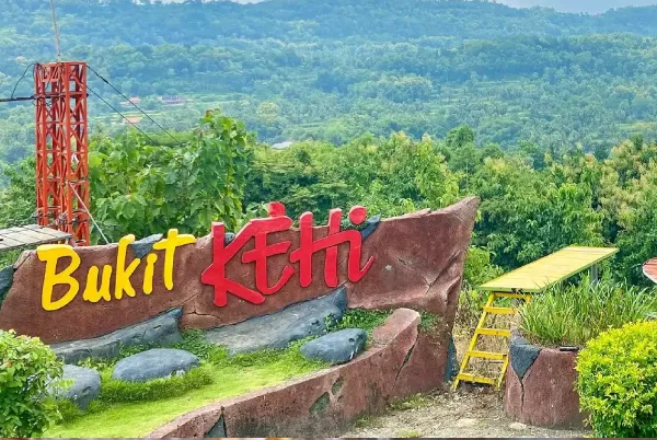 Jam buka dan Tiket Masuk Bukit Kehi NTT