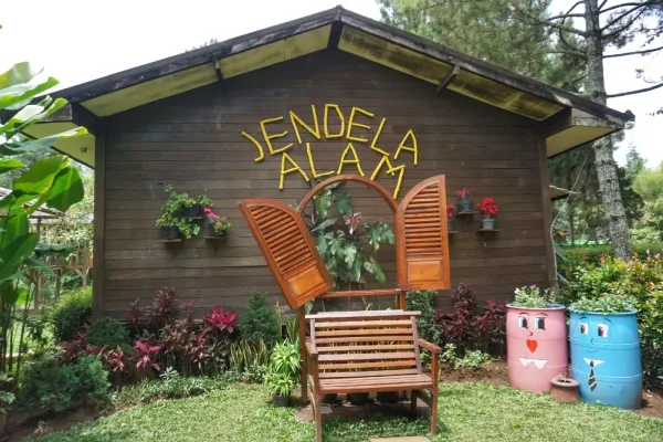 Wisata Keluarga Bandung - Jendela Alam