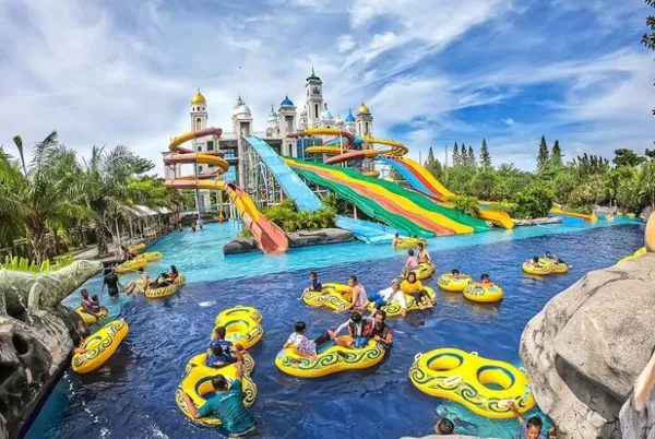 Jepara Ourland Park - Kolam renang