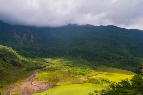 Kawah Gunung Galunggung