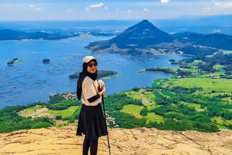 gunung lembu purawakarta