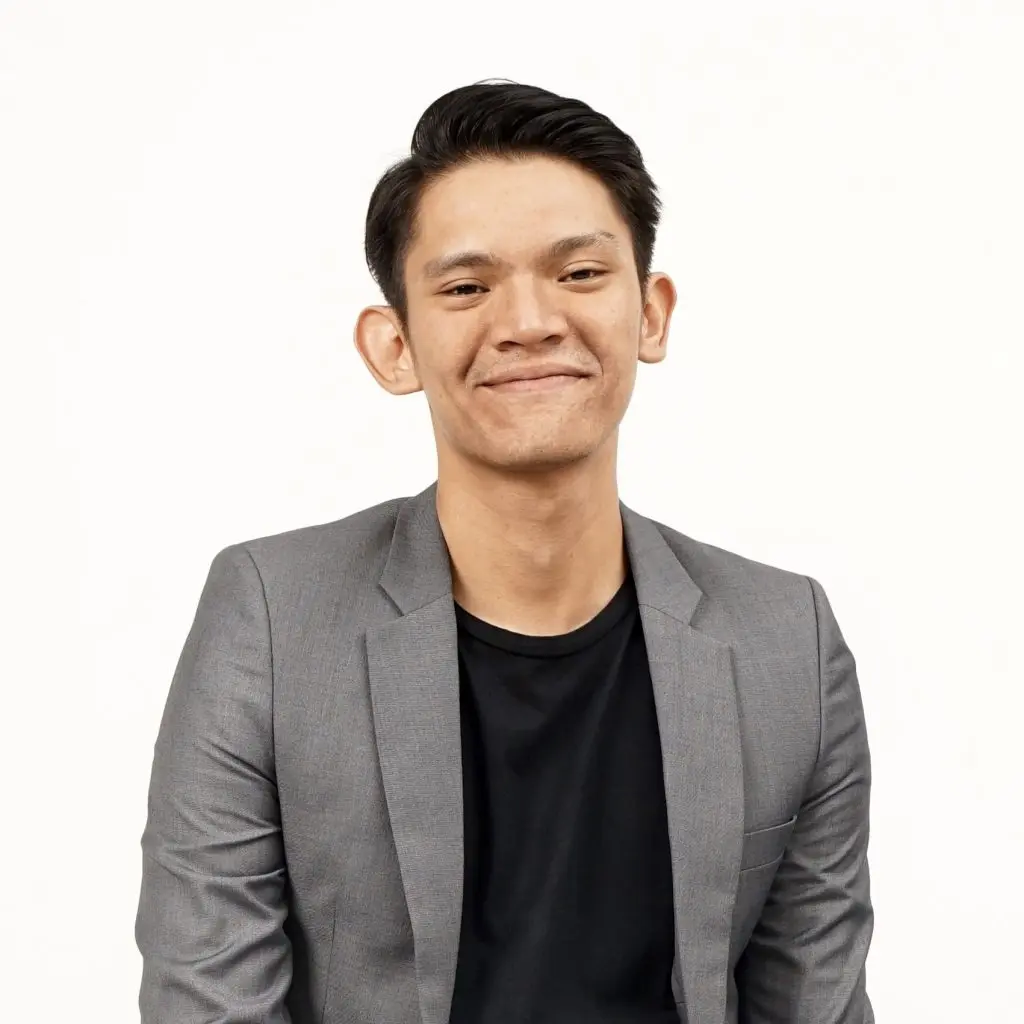 Rhaka Ghanisatria - Menjadi Manusia